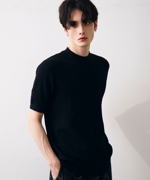 Shoowtime(ショウタイム)の「Ribbed knit top / リブニットカットソー(Tシャツ/カットソー・メンズ・カーキ/クリーム/グレー/ブラック・MEDIUM/LARGE/X-LARGE)」の2枚目の写真
