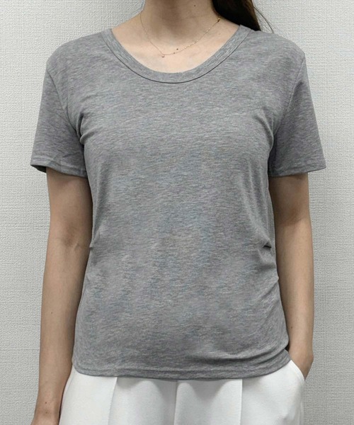 LOWO(ロワ)の「【M/Lサイズ展開】伸縮性抜群!サイドギャザークルーネックカットソー(Tシャツ/カットソー・レディース・ブラック/グレー/ホワイト/ブラウン/カーキ・L/M)」の16枚目の写真