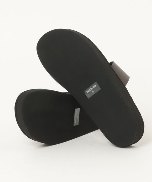 anuke(アンヌーク)の「anuke Ecoleather Belt Sandals(サンダル・レディース・ダークブラウン/ブラック・36/38/37)」の3枚目の写真
