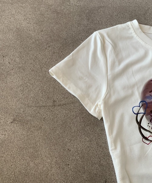 Teem Store(チームストア)の「フロントプリントサイドギャザーTシャツ ショート丈 ピチT(Tシャツ/カットソー・レディース・アイボリー/ホワイト・M/S)」の6枚目の写真