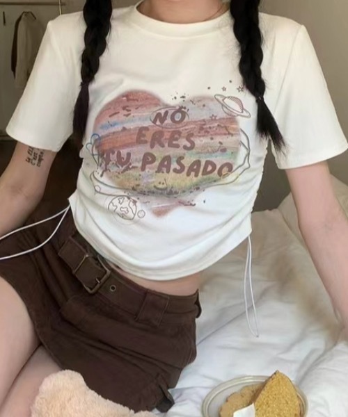 Teem Store(チームストア)の「フロントプリントサイドギャザーTシャツ ショート丈 ピチT(Tシャツ/カットソー・レディース・アイボリー/ホワイト・M/S)」の9枚目の写真