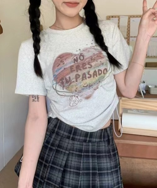 Teem Store(チームストア)の「フロントプリントサイドギャザーTシャツ ショート丈 ピチT(Tシャツ/カットソー・レディース・アイボリー/ホワイト・M/S)」の20枚目の写真