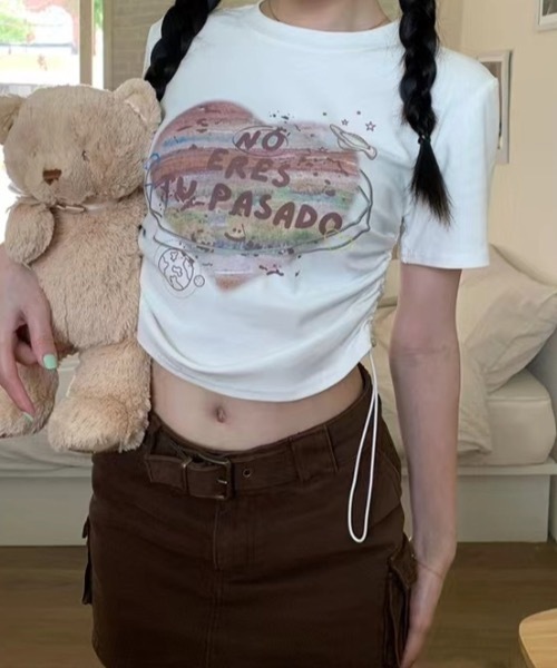 Teem Store(チームストア)の「フロントプリントサイドギャザーTシャツ ショート丈 ピチT(Tシャツ/カットソー・レディース・アイボリー/ホワイト・M/S)」の17枚目の写真