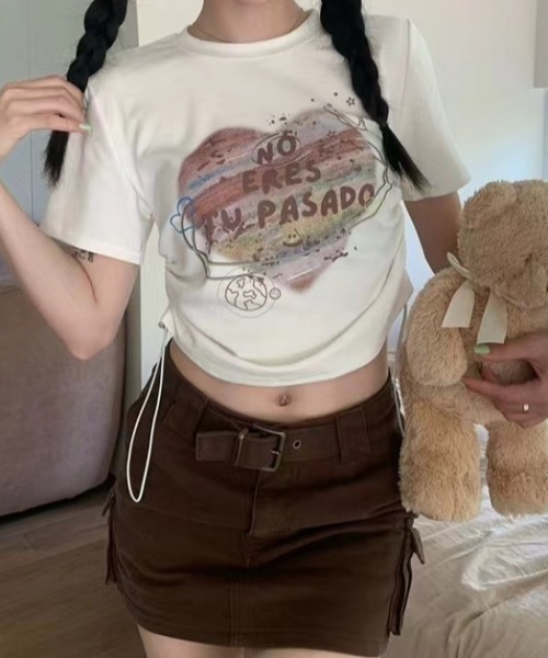 Teem Store(チームストア)の「フロントプリントサイドギャザーTシャツ ショート丈 ピチT(Tシャツ/カットソー・レディース・アイボリー/ホワイト・M/S)」の18枚目の写真
