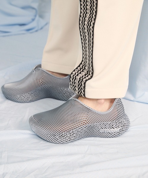 MAISON SPECIAL(メゾンスペシャル)の「《UNISEX》【STARAY】FLOW 4D URBAN FUTURISTIC Footwear/フロウ4Dアーバンフューチャリスティックフットスニーカー【MAISON SPECIAL/メゾンスペシャル】(スニーカー・メンズ・シルバー/ブラック・40/43/42/41)」の6枚目の写真