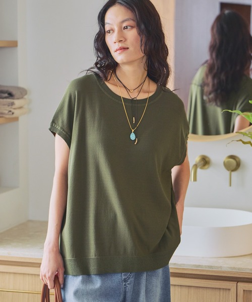Elura(エルーラ)の「≪接触冷感≫Tシャツ風ニット/869675(ニット/セーター・レディース・ホワイト/ライトピンク/ブラック/カーキ/ターコイズブルー・FREE)」の4枚目の写真