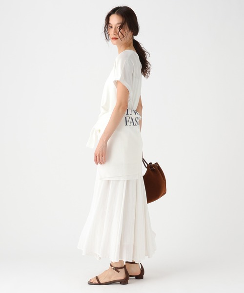 Elura（エルーラ）の「≪接触冷感≫Tシャツ風ニット/869675（ニット/セーター・レディース・ホワイト/ライトピンク/ブラック/カーキ/ターコイズブルー・FREE）」の20枚目の写真
