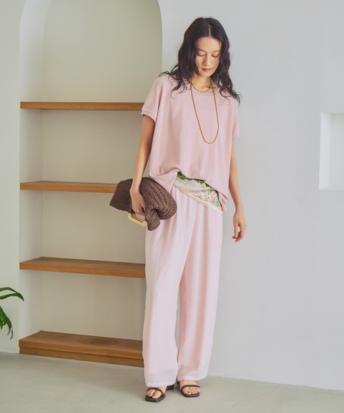 Elura(エルーラ)の「≪接触冷感≫Tシャツ風ニット/869675(ニット/セーター・レディース・ホワイト/ライトピンク/ブラック/カーキ/ターコイズブルー・FREE)」の12枚目の写真