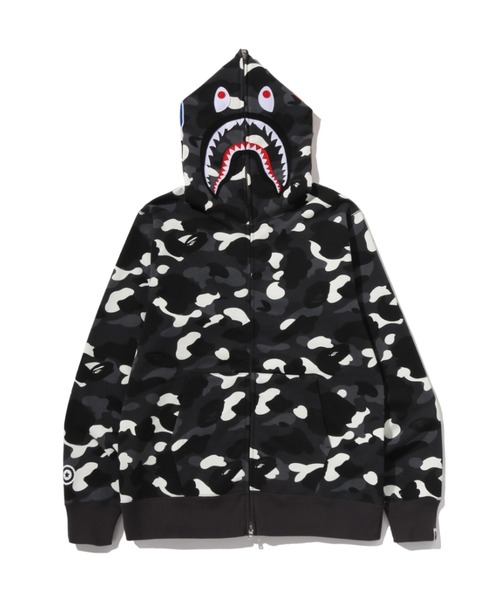 A BATHING APE(アベイシングエイプ)の「CITY CAMO SHARK REGULAR FIT FULL ZIP HOODIE(パーカー・メンズ・ブラック/ホワイト・XX-LARGE/XXX-LARGE/MEDIUM/LARGE/X-LARGE)」の2枚目の写真