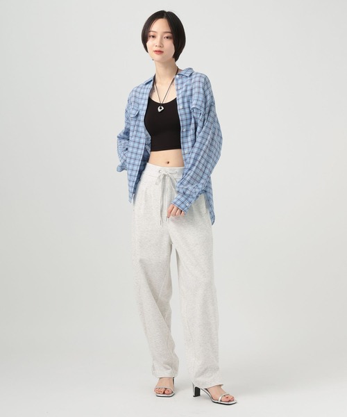 BAYFLOW（ベイフロー）の「[裾シルエット変更可]ダンボールカーブパンツ（スウェットパンツ・レディース・グレー/アイボリー・SMALL/MEDIUM）」の22枚目の写真