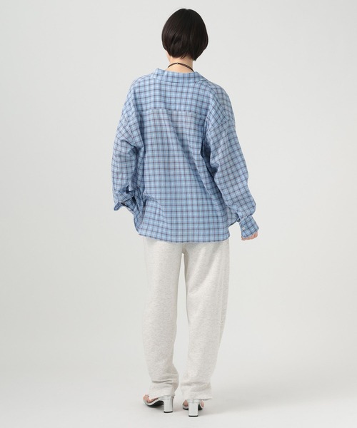 BAYFLOW（ベイフロー）の「[裾シルエット変更可]ダンボールカーブパンツ（スウェットパンツ・レディース・グレー/アイボリー・SMALL/MEDIUM）」の21枚目の写真