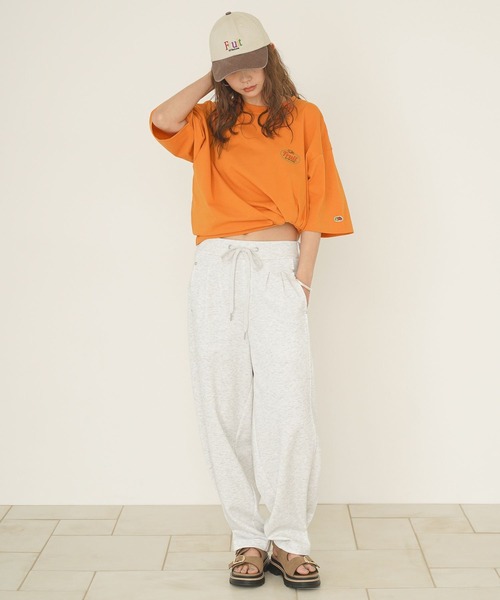 BAYFLOW（ベイフロー）の「[裾シルエット変更可]ダンボールカーブパンツ（スウェットパンツ・レディース・グレー/アイボリー・SMALL/MEDIUM）」の10枚目の写真