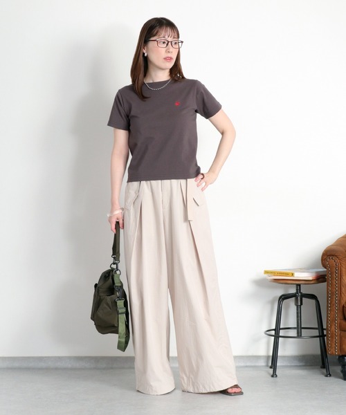 BEVERLY HILLS POLO CLUB(ビバリーヒルズポロクラブ)の「【BEVERLY HILLS POLO CLUB】ロゴ刺繍コンパクト半袖Tee(Tシャツ/カットソー・レディース・ホワイト/オレンジ/スミクロ・M)」の21枚目の写真