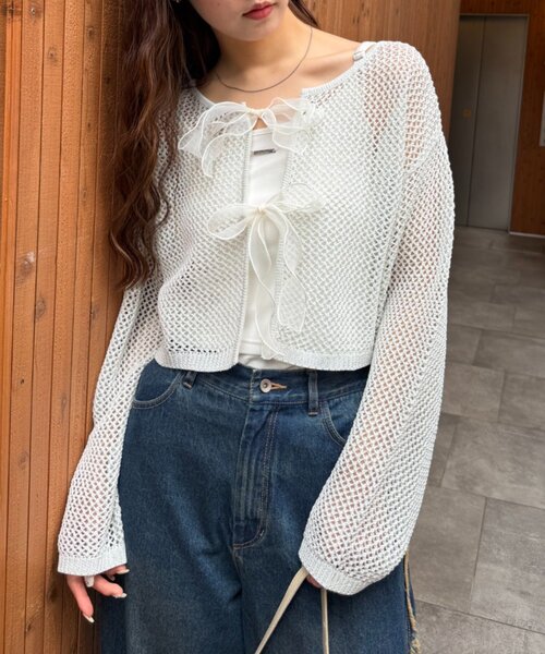 w closet（ダブルクローゼット）の「ラメメッシュリボンボレロ カーディガン（ニット/セーター・レディース・グレー/ピンク/ブラック/オフホワイト・FREE）」の5枚目の写真