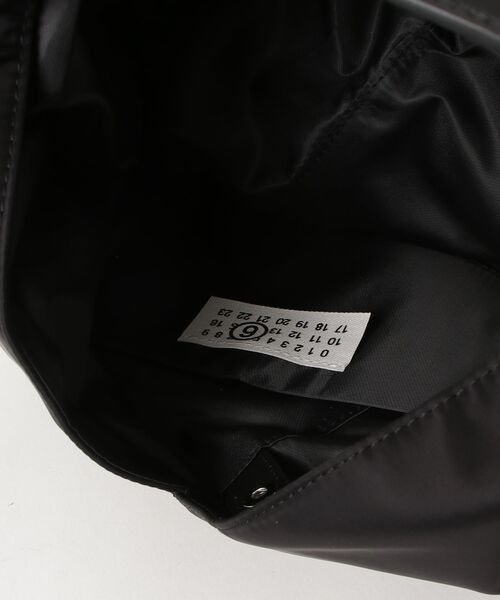MM6 Maison Margiela(エムエムシックス メゾン マルジェラ)の「MM6 Maison Margiela(エムエムシックス メゾン マルジェラ)Kids & Junior ハンドバッグ(ハンドバッグ・キッズ・ブラック・ONE SIZE)」の8枚目の写真
