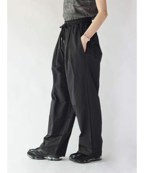 :ETHROF(イーサオブ)の「2WAY WAIST-WRAP WIDE PANTS(その他パンツ・レディース・アイボリー/ブラック/ブラウン・MEDIUM)」の8枚目の写真