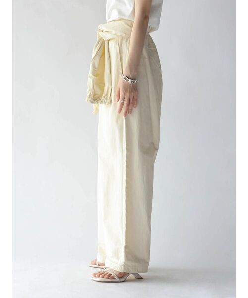 :ETHROF(イーサオブ)の「2WAY WAIST-WRAP WIDE PANTS(その他パンツ・レディース・アイボリー/ブラック/ブラウン・MEDIUM)」の21枚目の写真