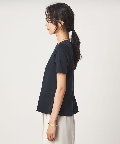 green label relaxing（グリーンレーベルリラクシング）の「スムース イレヘム ペプラム カットソー 接触冷感（Tシャツ/カットソー・レディース・ブラック/ホワイト/ネイビー・FREE）」の8枚目の写真