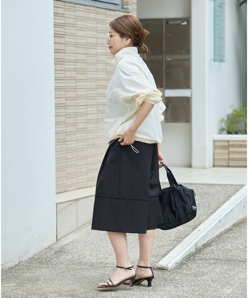 UMBRO（アンブロ）の「【UMBRO×JS】 HALFZIP（その他アウター・レディース・ブラウン/アイボリー・FREE）」の3枚目の写真