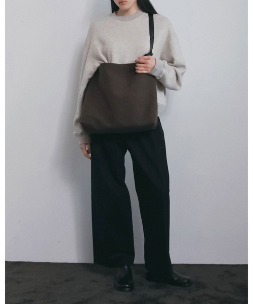 anuke(アンヌーク)の「Ecoleather Tote Bag(トートバッグ・レディース・ブラウン/ブラック・FREE)」の5枚目の写真