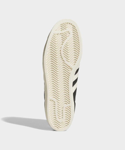 adidas（アディダス）の「スーパースター 80 ADV / SUPERSTAR 80 ADV / アディダスオリジナルス adidas Originals（スニーカー・メンズ・ブラック・29.0cm/28.5cm/28.0cm/27.5cm/27.0cm/26.5cm/26.0cm/25.5cm/25.0cm/24.5cm/24.0cm/23.5cm/23.0cm/22.5cm/22.0cm）」の3枚目の写真
