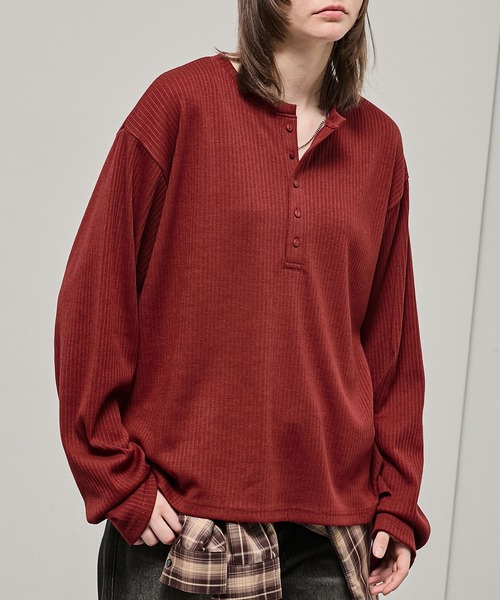 Alfred Alex(アルフレッドアレックス)の「【Alfred Alex】Military Ribbed Henley T-Shirt / テレコリブ ヘンリーネック長袖Tシャツ(Tシャツ/カットソー・メンズ・チャコール/オフホワイト/ブラック/杢グレー/ダークブラウン系/ダークネイビー/レッド・M/L)」の7枚目の写真