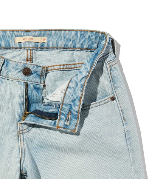 Levi's(リーバイス)の「Levi's/リーバイス LOW LOOSE ジーンズ ライトインディゴ(デニムパンツ・レディース・ライトインディゴブルー・28inch/27inch/26inch/25inch/24inch/23inch)」の15枚目の写真