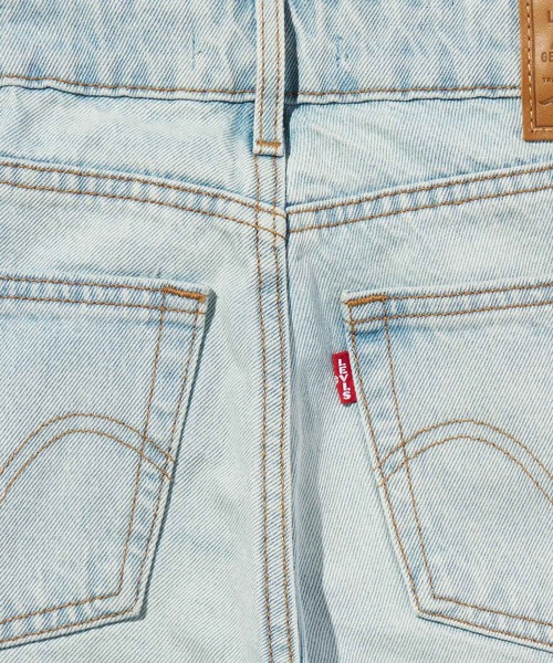 Levi's(リーバイス)の「Levi's/リーバイス LOW LOOSE ジーンズ ライトインディゴ(デニムパンツ・レディース・ライトインディゴブルー・28inch/27inch/26inch/25inch/24inch/23inch)」の3枚目の写真