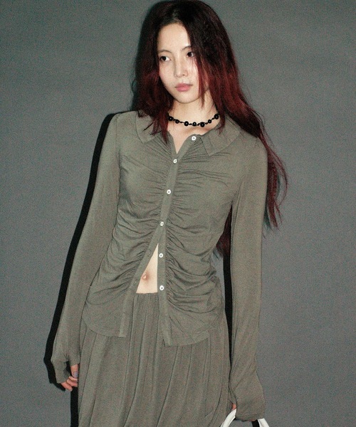 igi(イジ)の「Mellow gather cardi top / ソフトストレッチギャザートップス(シャツ/ブラウス・レディース・ブラウン/ミント/チャコールグレー・FREE)」の19枚目の写真