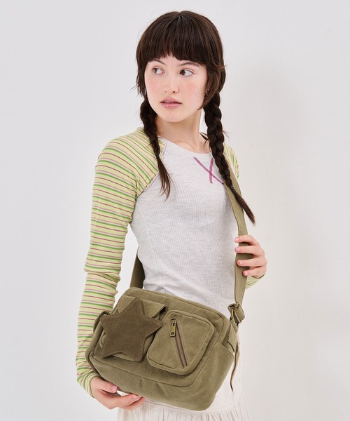TINA:JOJUN(ティーナジョジュン)の「星付き ショルダー バッグ TINA:JOJUN(ショルダーバッグ・レディース・ブラウン/オリーブ・フリー)」の12枚目の写真