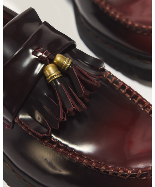 Dr. Martens(ドクターマーチン)の「Dr. Martens/ドクターマーチン ADRIAN HDW タッセル ローファー 44083600(ローファー・レディース・チェリーレッド・UK10/UK9/UK8/UK7/UK6/UK5/UK11/UK4/UK3/UK13/UK12)」の4枚目の写真
