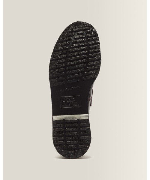 Dr. Martens(ドクターマーチン)の「Dr. Martens/ドクターマーチン ADRIAN HDW タッセル ローファー 44083600(ローファー・レディース・チェリーレッド・UK10/UK9/UK8/UK7/UK6/UK5/UK11/UK4/UK3/UK13/UK12)」の8枚目の写真