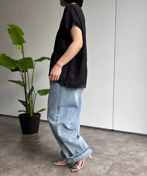 Jena espace merveilleux（ジェナ　エスパスメルヴェイユ）の「シャーリングブラウス（シャツ/ブラウス・レディース・グリーン/ベージュ/ブラック・FREE）」の5枚目の写真
