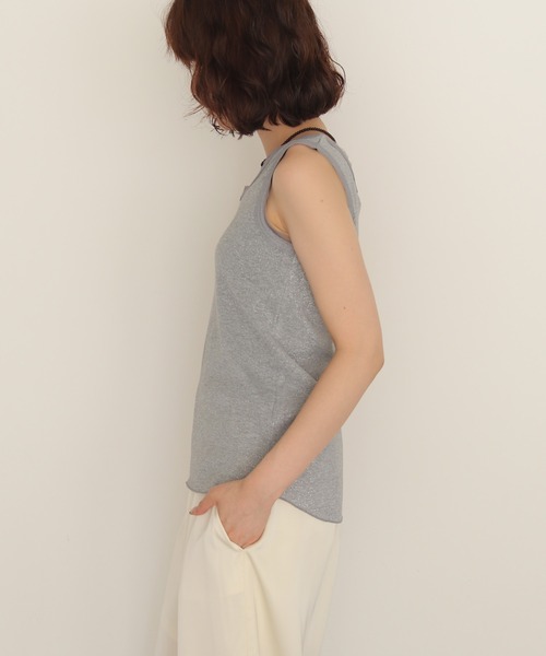 cheriella(シェリエラ)の「【cheriella】グリッターリブタンクトップ GLITTER RIB TANK TOP(Tシャツ/カットソー・レディース・グレー/オフホワイト/ライム・FREE)」の16枚目の写真