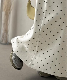 classicalelf（クラシカルエルフ）の「「甘すぎない」が、ちょうどいい。ダブルジャガードニットスカート (ロング・ドットあり)（スカート）」