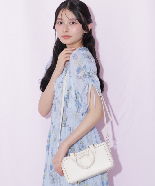 JILL by JILL STUART（ジルバイジルスチュアート）の「スタッズリボンバッグ（ショルダーバッグ・レディース・ホワイト/ブラック/ピンク・FREE）」の8枚目の写真
