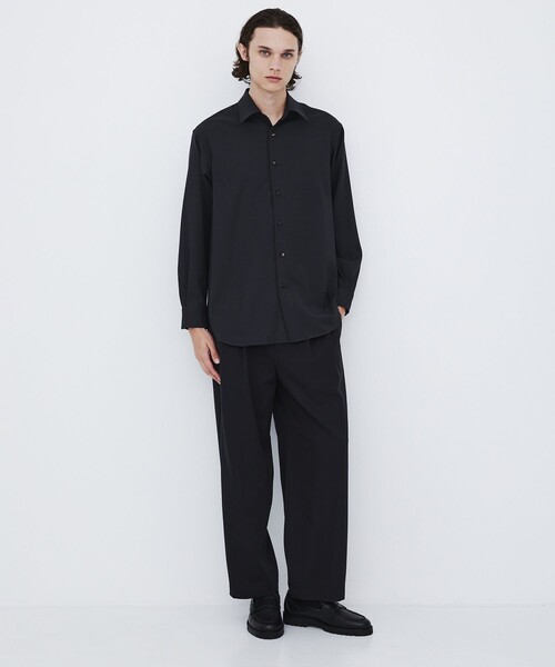 UNITED TOKYO(ユナイテッドトウキョウ)の「【数量限定】Super120s WOOL SERGE 2TUCK PANTS(スラックス・メンズ・ダークグレー/ブラック/グレー系その他・1/2)」の13枚目の写真