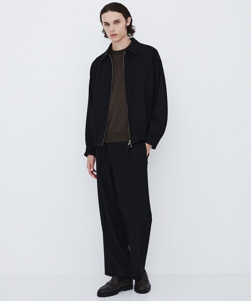 UNITED TOKYO(ユナイテッドトウキョウ)の「【数量限定】Super120s WOOL SERGE 2TUCK PANTS(スラックス・メンズ・ダークグレー/ブラック/グレー系その他・1/2)」の4枚目の写真
