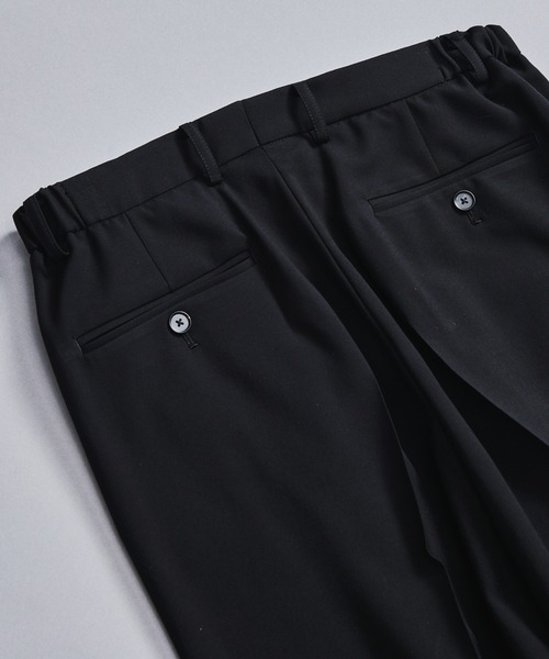 UNITED TOKYO(ユナイテッドトウキョウ)の「【数量限定生産】Super120s WOOL SERGE 2TUCK PANTS |SETUP可/防臭/吸湿性/2タック(スラックス・メンズ・ダークグレー/ブラック/グレー系その他・1/2)」の19枚目の写真