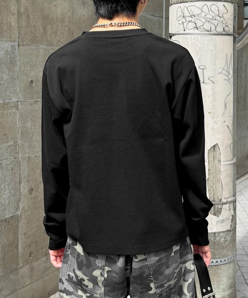 lilful(リルフル)の「【26年秋冬新作】スパンリブヘンリーネック長袖Tシャツ(Tシャツ/カットソー・メンズ・ブラック/ホワイト・M/L)」の10枚目の写真