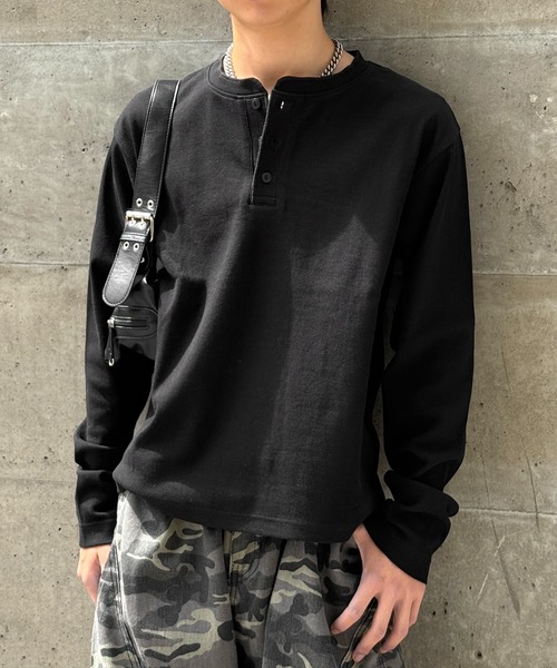 lilful(リルフル)の「【26年秋冬新作】スパンリブヘンリーネック長袖Tシャツ(Tシャツ/カットソー・メンズ・ブラック/ホワイト・M/L)」の22枚目の写真