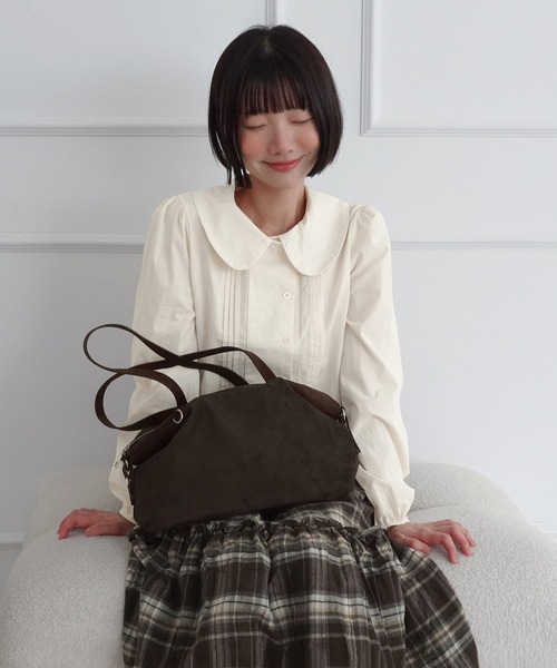 by muni:r（バイ ムニール）の「スクエア2WAYショルダーバッグ/2026 AW COLLECTION（ショルダーバッグ・レディース・ブラック/ベージュ/ブラウン/スカイブルー・FREE）」の9枚目の写真