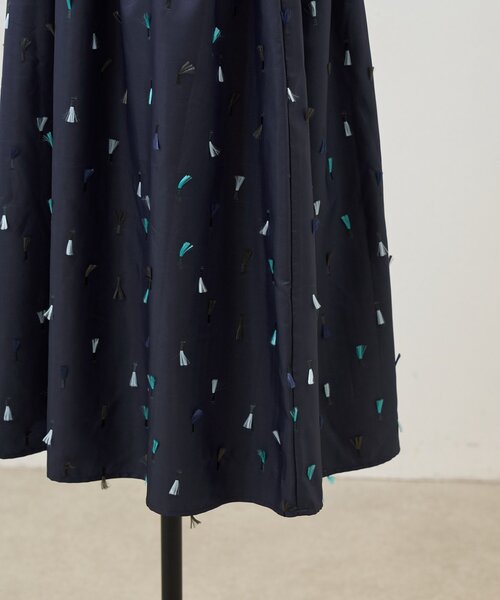 BEARDSLEY(ビアズリー)の「《ZOZO先行販売開始》フェザー刺繍コンビワンピ(ワンピース・レディース・ネイビー・FREE)」の19枚目の写真