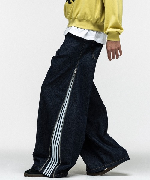 ILL'S(イルズ)の「2way SIDE ZIP BARREL-LEG DENIM PANTS / 2wayサイドジップバレルレッグデニムパンツ バギーパンツ ワイド サイドライン メンズ レディース ユニセックス(その他パンツ・メンズ・ブルー/グレー/ブラック・L/M)」の9枚目の写真