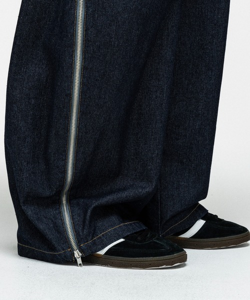 ILL'S(イルズ)の「2way SIDE ZIP BARREL-LEG DENIM PANTS / 2wayサイドジップバレルレッグデニムパンツ バギーパンツ ワイド サイドライン メンズ レディース ユニセックス(その他パンツ・メンズ・ブルー/グレー/ブラック・L/M)」の13枚目の写真