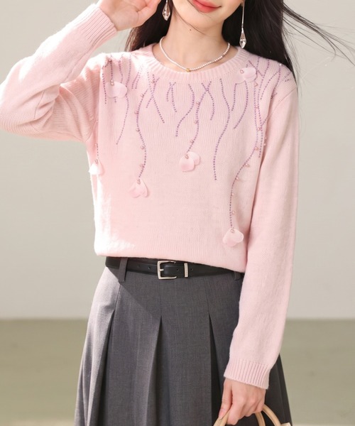 AMAJI(アマジ)の「立体フラワー ビジュー ニットトップス(ニット/セーター・レディース・ライトピンク・SMALL/MEDIUM/LARGE/X-LARGE)」の2枚目の写真