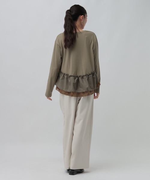 LEPSIM(レプシィム)の「異素材ヘムドッキングプルオーバー 1080842(Tシャツ/カットソー・レディース・アイボリー/ブラック/カーキ・FREE)」の21枚目の写真