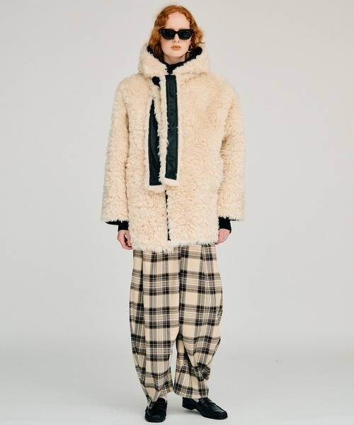 PRANK PROJECT(プランクプロジェクト)の「【2026Winter Pre-Order】リバーシブルフードボアコート / Reversible Hooded Boa Coat(その他アウター・レディース・グレー/ブラック/ホワイト・FREE)」の21枚目の写真