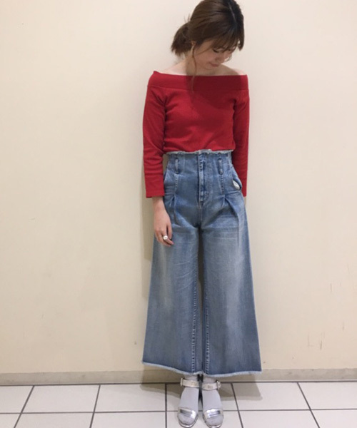 mystic(ミスティック)の「オフショルティー(Tシャツ/カットソー・レディース・ブラック/ネイビー/ライトグレー/ピンク/レッド・フリ-)」の7枚目の写真