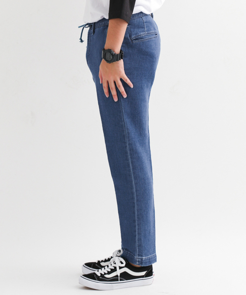 URBAN RESEARCH Sonny Label（アーバンリサーチサニーレーベル）の「Sonny Label ジョグデニムイージーパンツ（デニムパンツ・メンズ・ライトインディゴブルー/インディゴブルー/ブラック・MEDIUM/LARGE）」の17枚目の写真